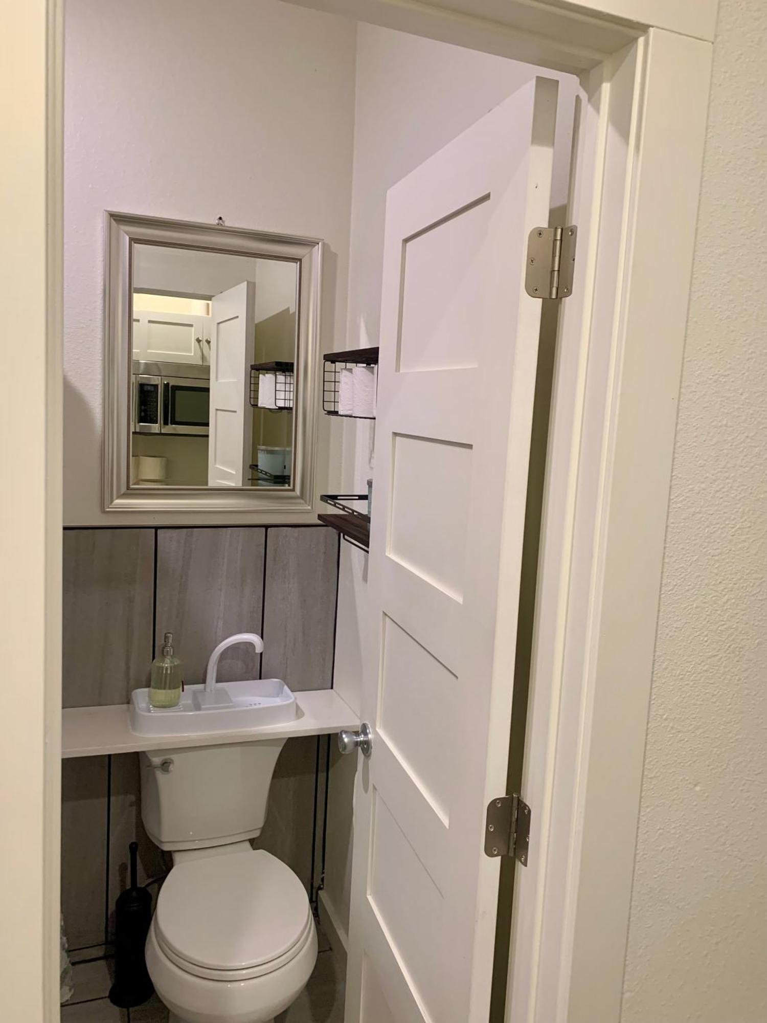 The Asbury House Guest Rentals Moscow Eksteriør billede
