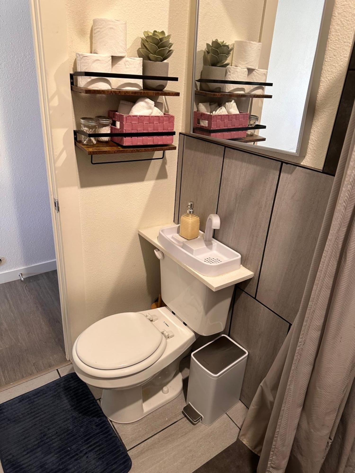 The Asbury House Guest Rentals Moscow Eksteriør billede